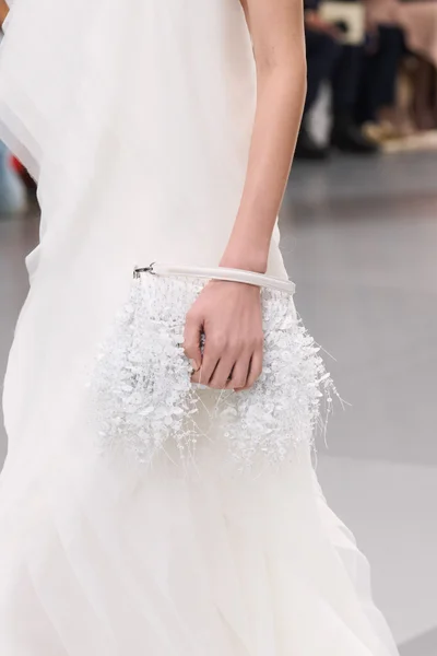Look 62